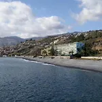 The Stylish Apt. Of Madeira Palace Cc 푼샬