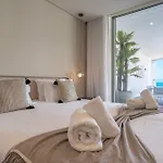 The Stylish Apt. Of Madeira Palace Cc 푼샬