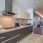 The Stylish Apt. Of Madeira Palace Cc
