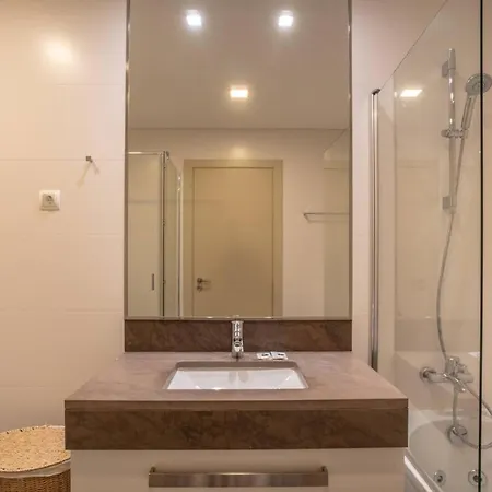 The Stylish Apt. Of Madeira Palace Cc בית נופש פונשל
