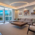 Feriehus The Stylish Apt. Of Madeira Palace Cc
