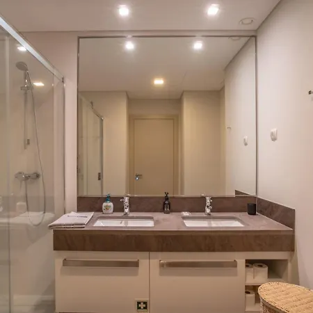 The Stylish Apt. Of Madeira Palace Cc