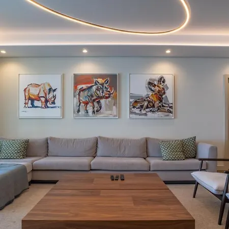 The Stylish Apt. Of Madeira Palace Cc