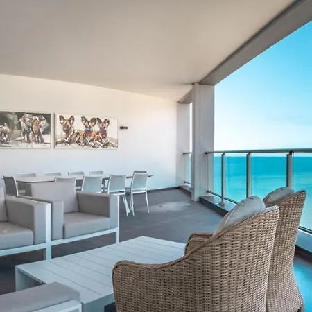 The Stylish Apt. Of Madeira Palace Cc *