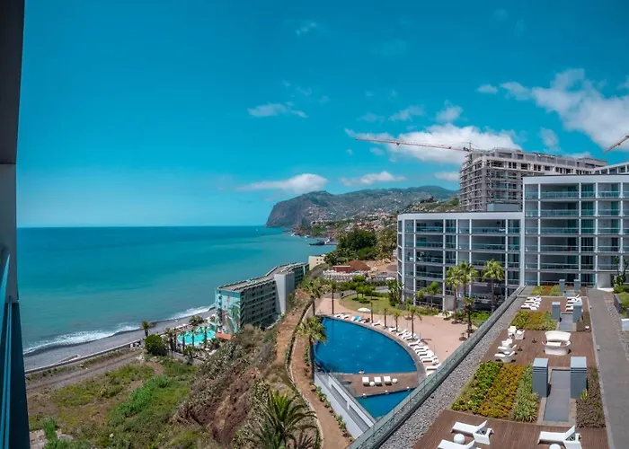 The Stylish Apt. Of Madeira Palace Cc *