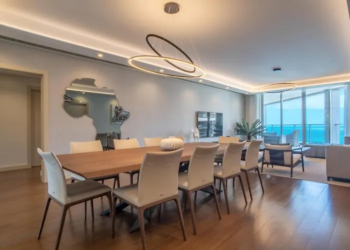 The Stylish Apt. Of Madeira Palace Cc *