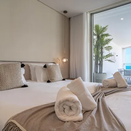 The Stylish Apt. Of Madeira Palace Cc * פונשל