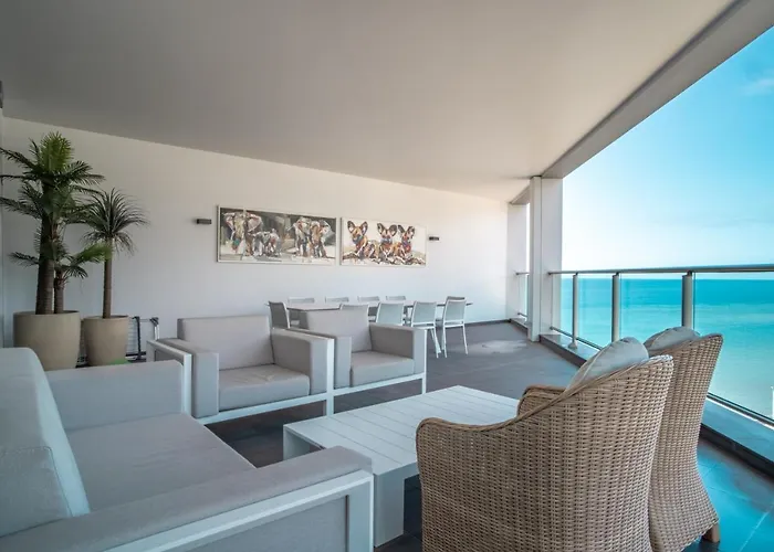 The Stylish Apt. Of Madeira Palace Cc *