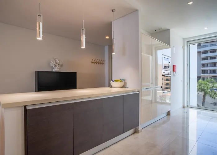 The Stylish Apt. Of Madeira Palace Cc דירה פונשל