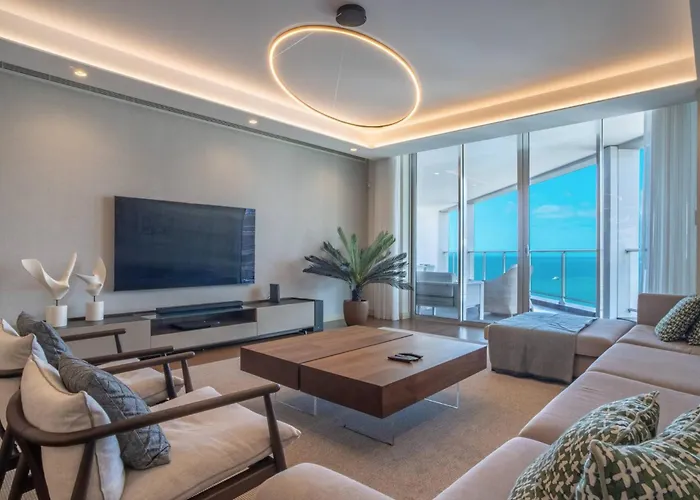 The Stylish Apt. Of Madeira Palace Cc 度假居 *